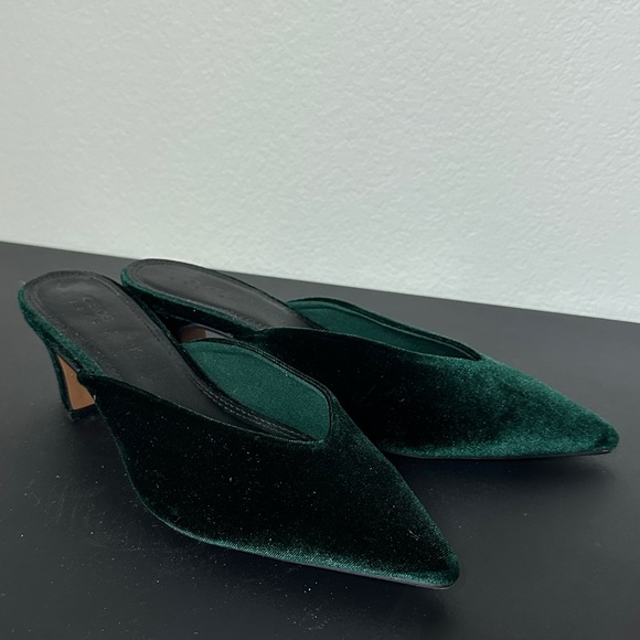 ASOS velvet slip on pointed heels - Picture 1 of 2